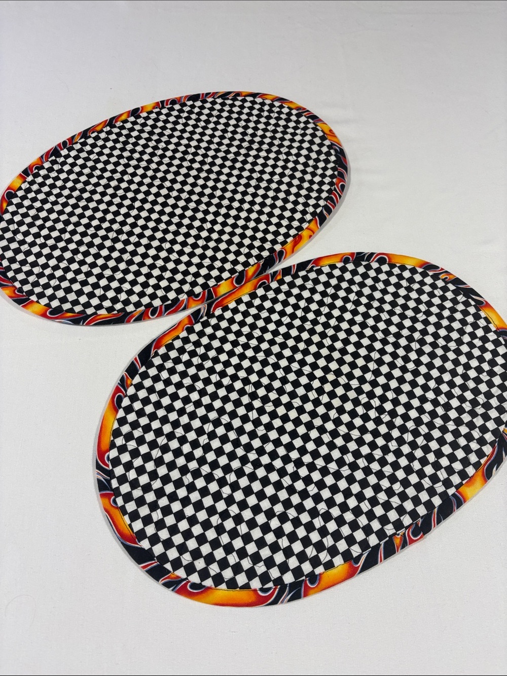 Harley-Davidson Bundle of 2 Black Logo & Checkerboard & Flame Placemats - Picture 10 of 10